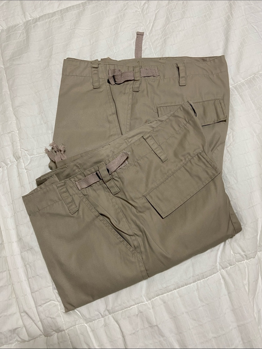 Men's Cargo Pants in Light Khaki